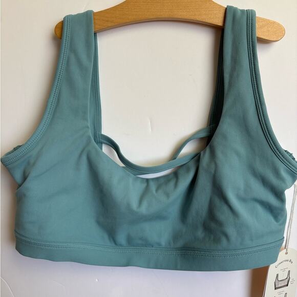Blogilates Women's Criss Cross Sports Bra
Cameo Blue NWT - Picture 3 of 6